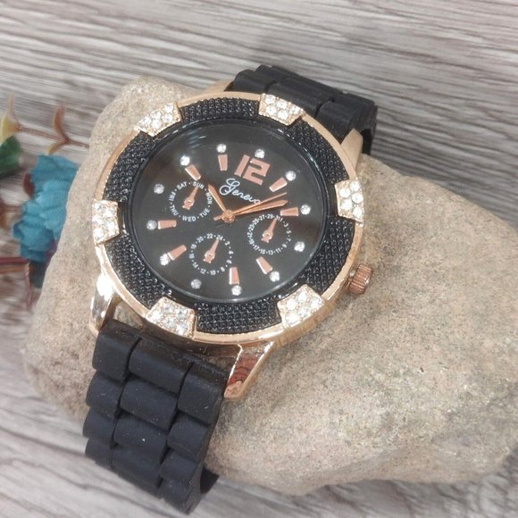 Unisex Bracelet Watch Black Gold Tone Soft Flexible Silicone Band Wristwatch - Picture 2 of 14